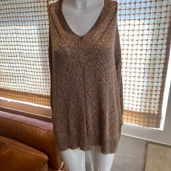 SCOOP multicolor V-neck sweater - size large - Picture 4 of 11